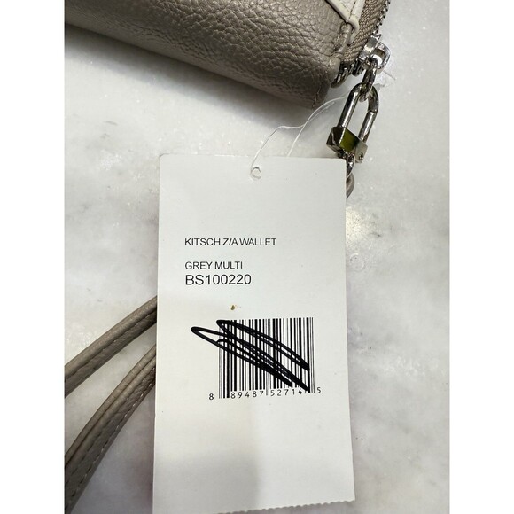 Betsey Johnson Kitsch Dog Puppy Face Zip Around Wristlet Wallet Gray Retro - Picture 6 of 6